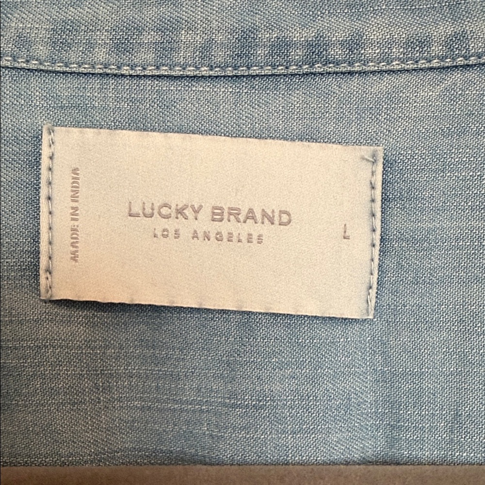 Lucky Brand Light Blue Button Down Shirt, Size Large (oversized) - Picture 2 of 9
